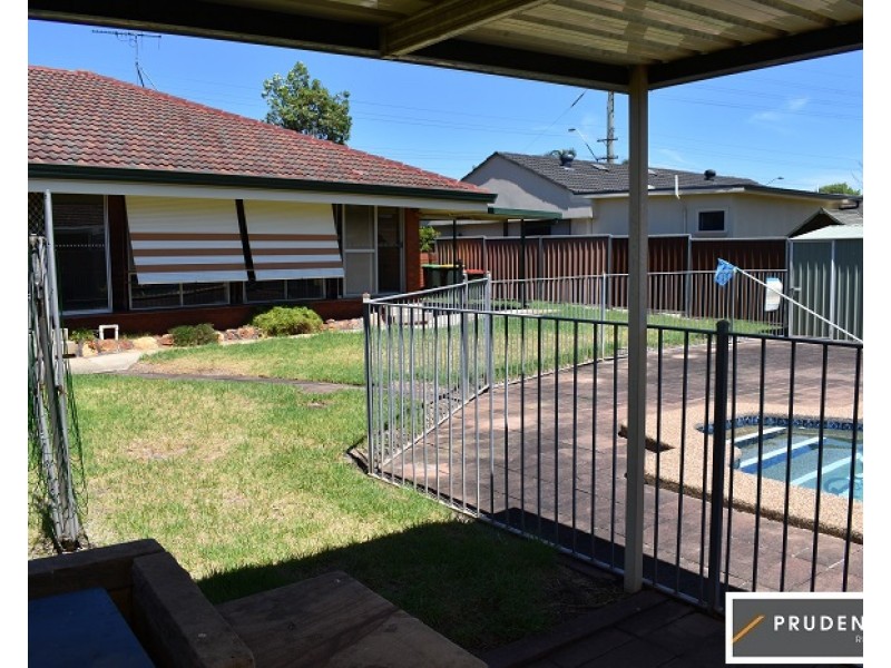 199 Nuwarra Rd, Moorebank NSW 2170