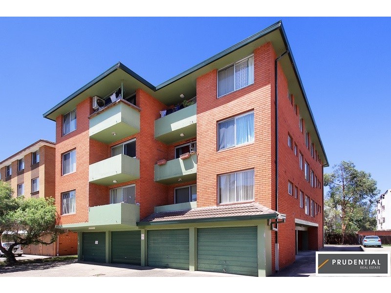 3/12 Drummond Street, Warwick Farm NSW 2170