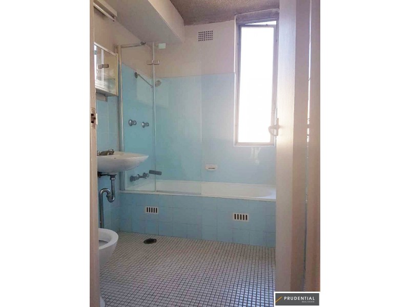 10/25 Norfolk Street, Liverpool NSW 2170