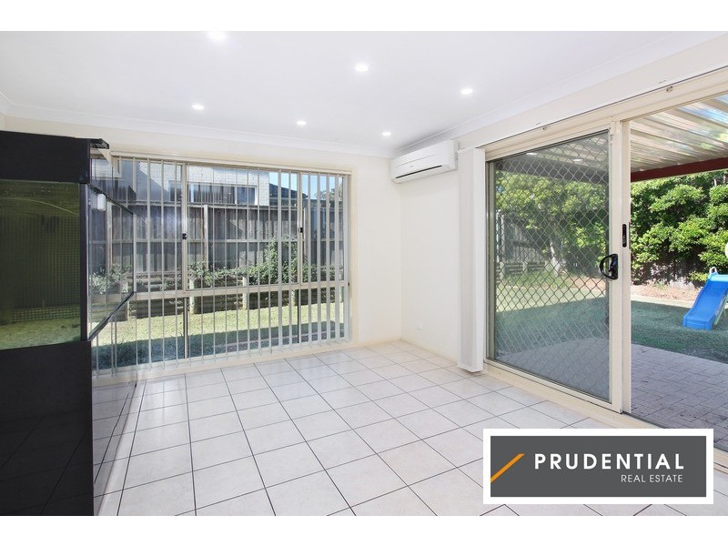 7 Roth Street, Casula NSW 2170