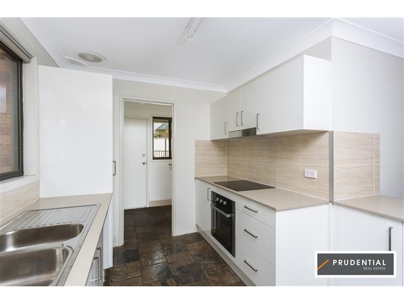 6 Victor Place, Raby NSW 2566