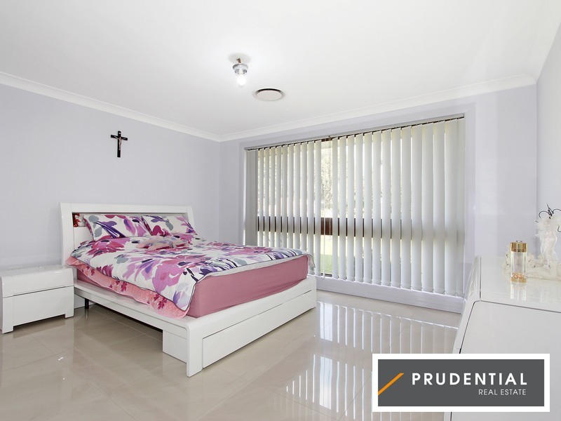 12 Grose Ave, Lurnea NSW 2170