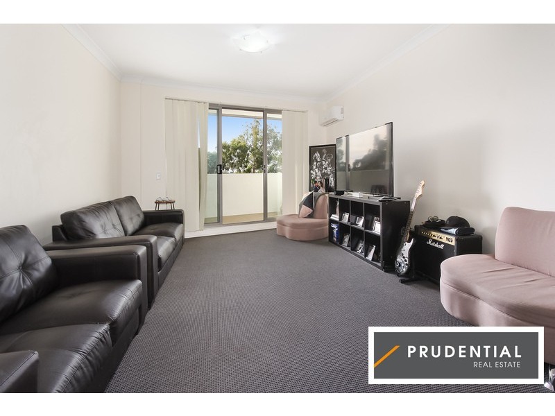 12/1 Browne Parade, Liverpool NSW 2170