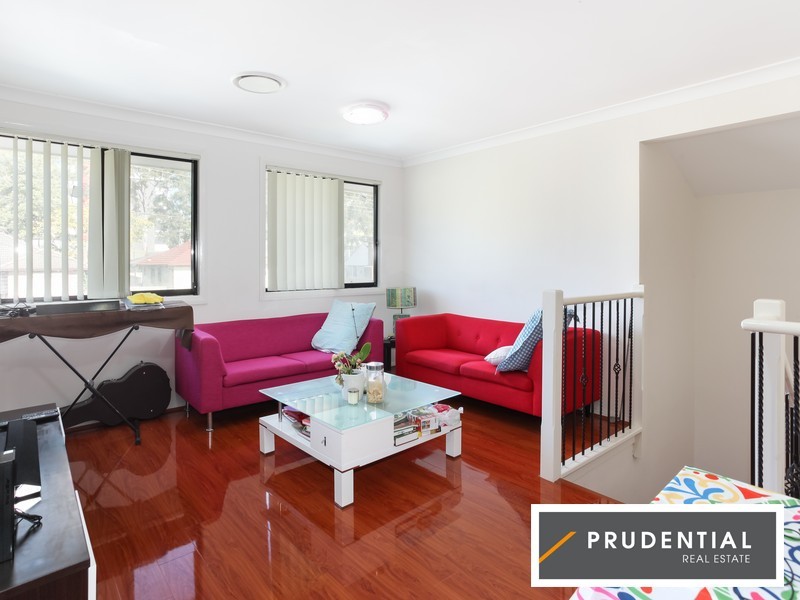 40 McGirr Parade, Warwick Farm NSW 2170
