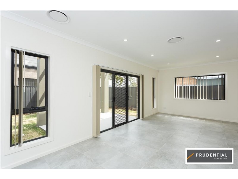 2/66 Passefield Street, Liverpool NSW 2170