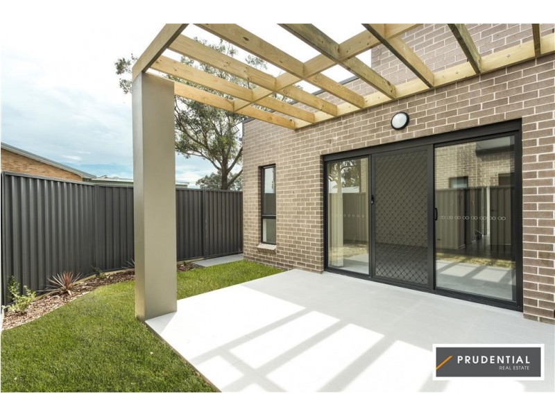 2/66 Passefield Street, Liverpool NSW 2170