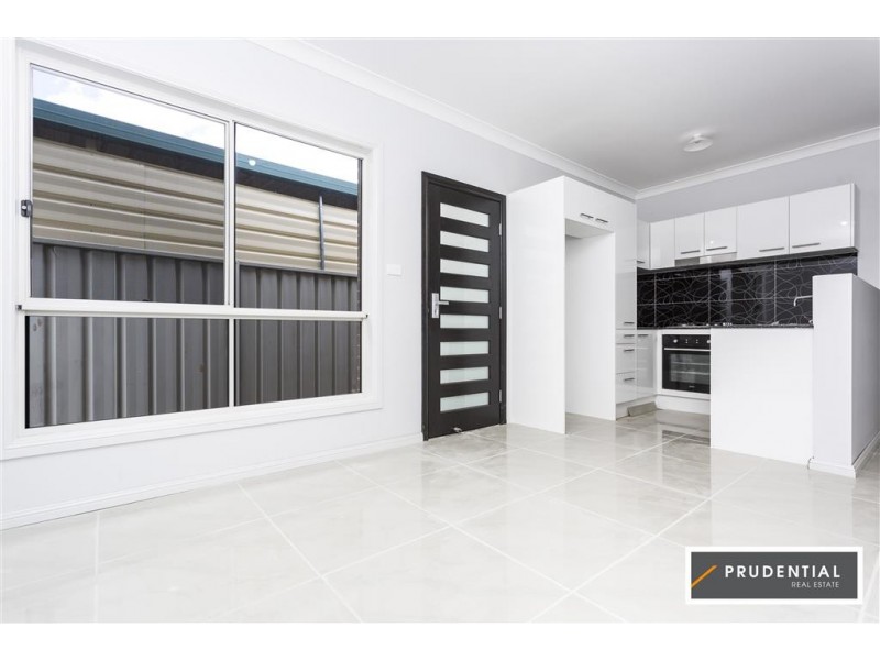 17a Maxwells Avenue, Ashcroft NSW 2168