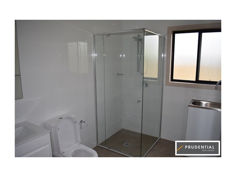 80A Lawrence Hargrave Dr, Warwick Farm NSW 2170