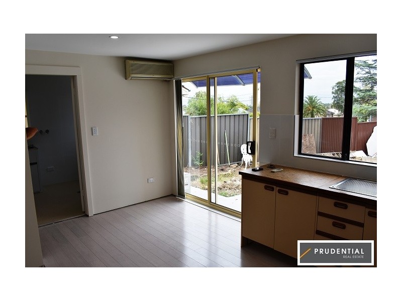 1A Kathleen Ave, Lurnea NSW 2170