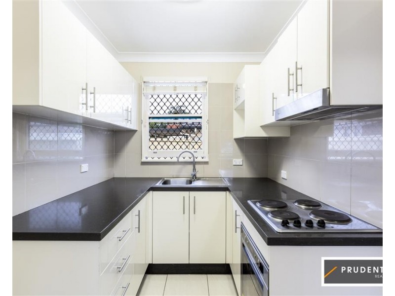 12 Bare Avenue, Lurnea NSW 2170