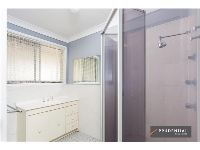 19 Pinot Street, Eschol Park NSW 2558