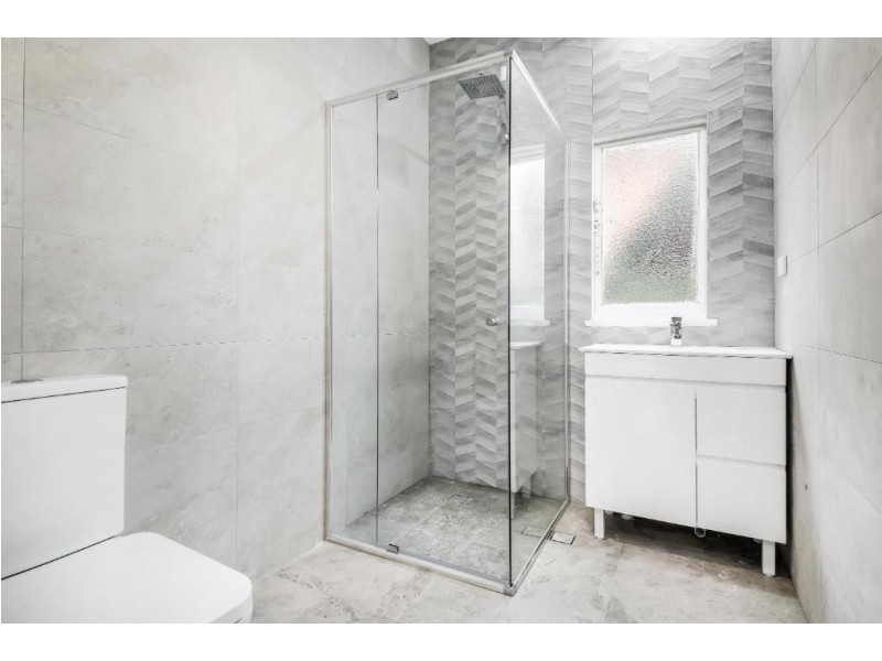 20 Ashcroft Ave, Casula NSW 2170