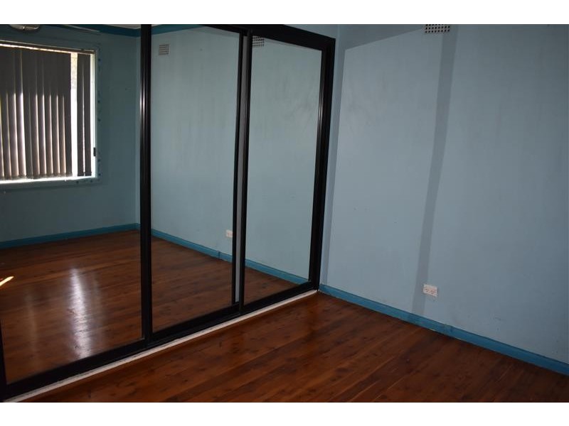 62 Graham Ave, Casula NSW 2170