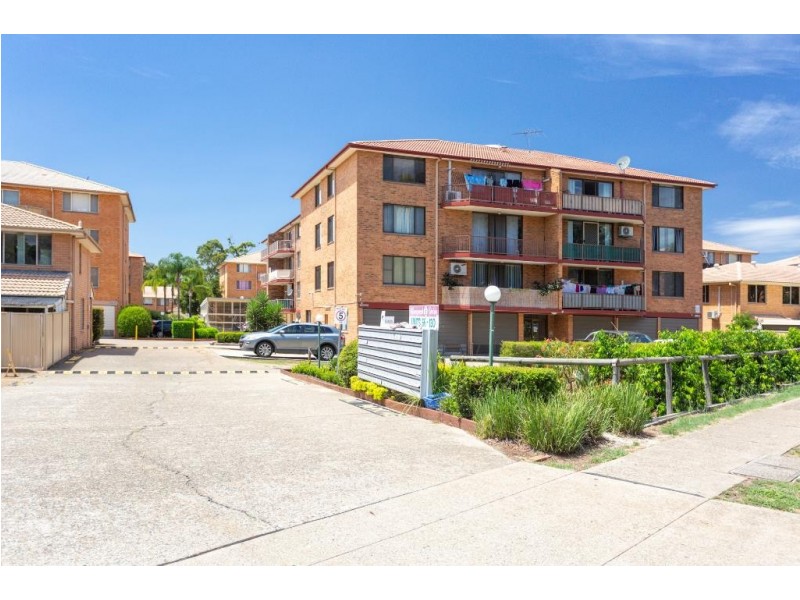 7/2 Riverpark Drive, Liverpool NSW 2170