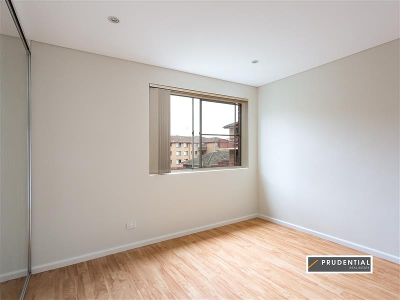 22/5 Lachlan Street, Liverpool NSW 2170