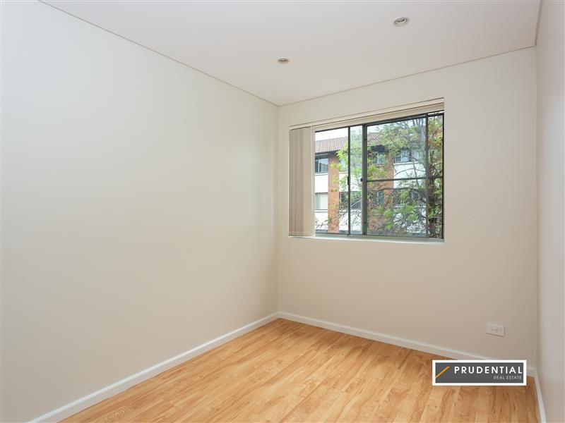 22/5 Lachlan Street, Liverpool NSW 2170