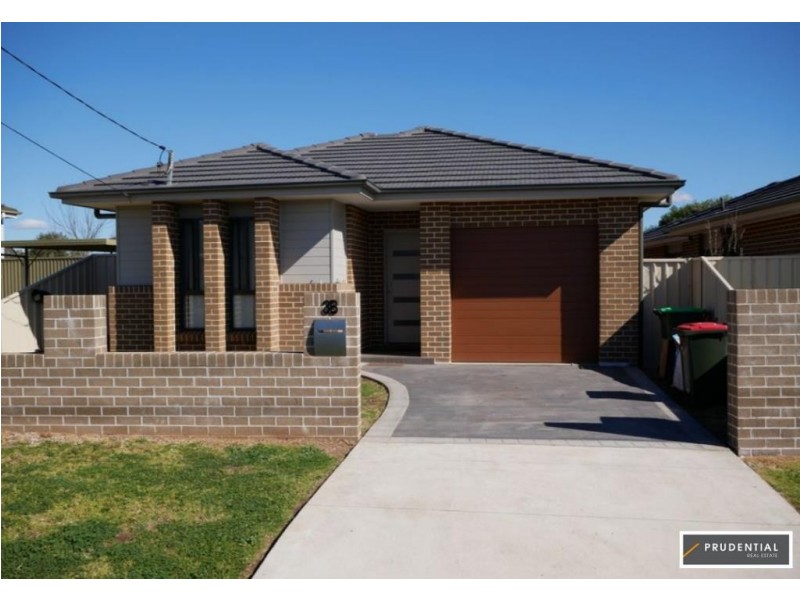 3B Marsh Parade, Casula NSW 2170