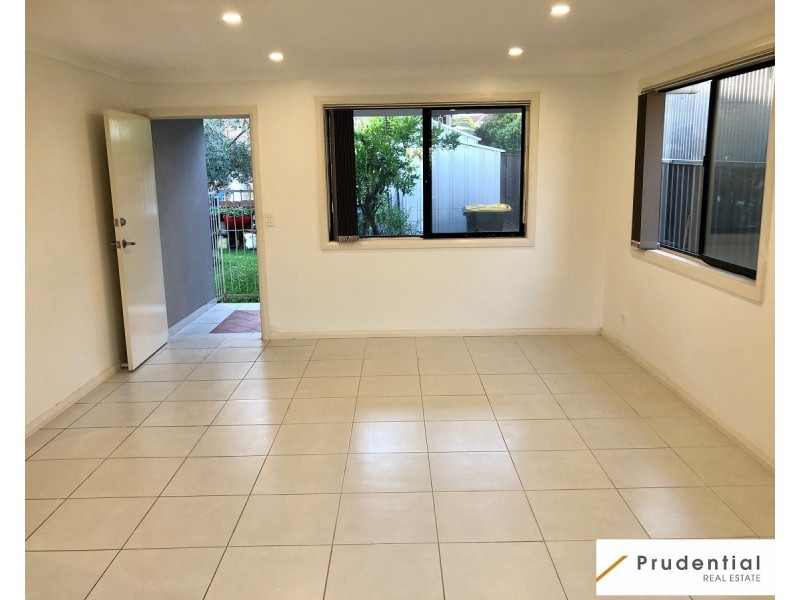 44B Grimson Cres, Liverpool NSW 2170