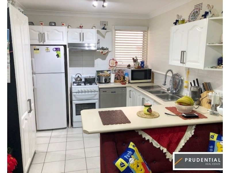 5 Deerwood Ave, Liverpool NSW 2170