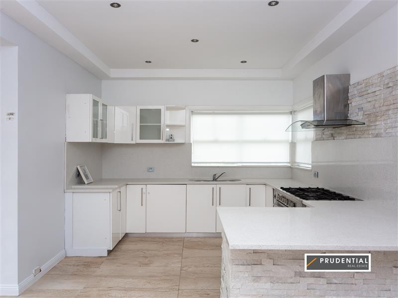 40 Medley Ave, Liverpool NSW 2170