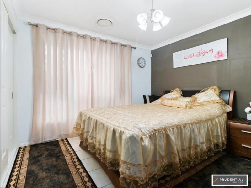 9 Dahlia Place, Prestons NSW 2170