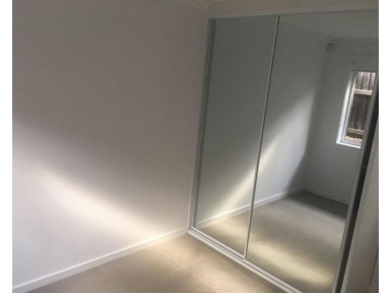 9a Dahlia Place, Prestons NSW 2170