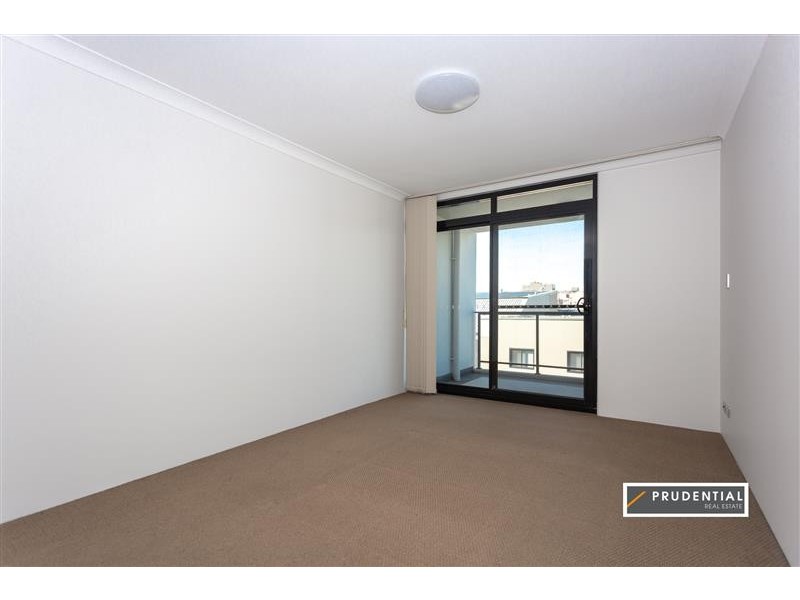 68/29-33 Campbell St, Liverpool NSW 2170