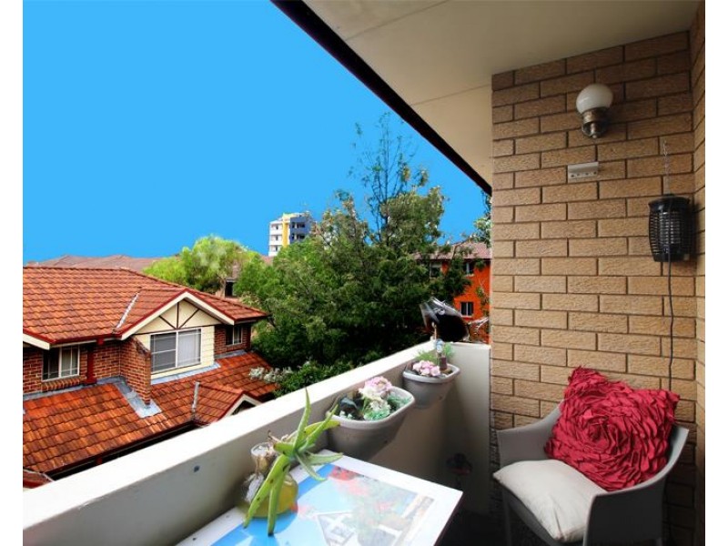 12/90 Copeland Street, Liverpool NSW 2170