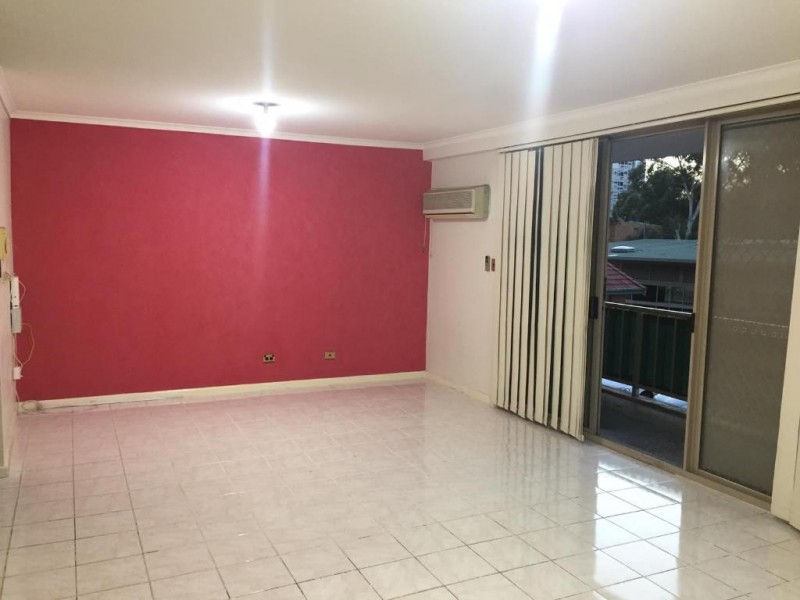 90/1 Riverpark Drive, Liverpool NSW 2170