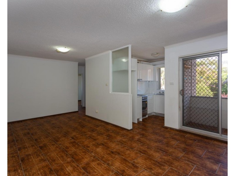 26/12 Goulburn Street, Warwick Farm NSW 2170