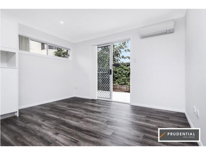 18A Lavender Close, Casula NSW 2170