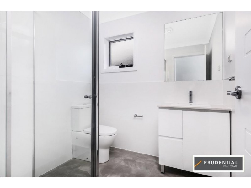 18A Lavender Close, Casula NSW 2170