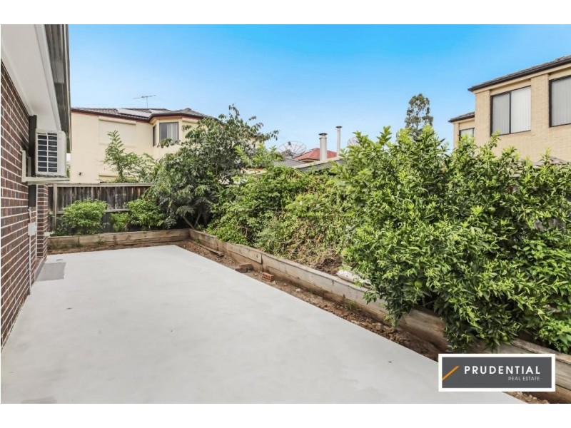 18A Lavender Close, Casula NSW 2170
