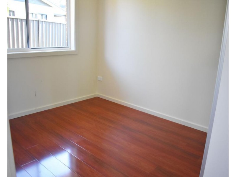 27A Roslyn Ave, Liverpool NSW 2170