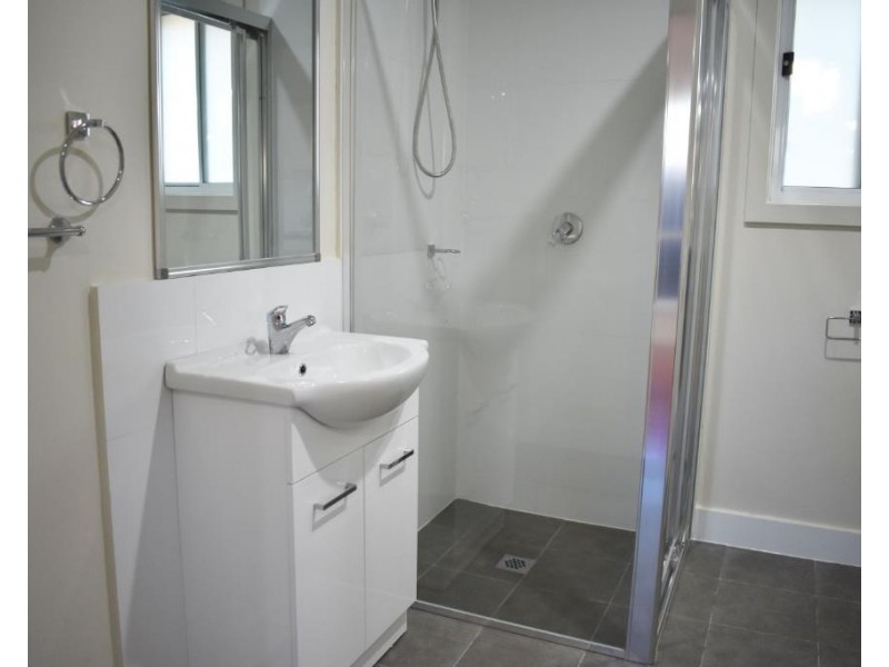 27A Roslyn Ave, Liverpool NSW 2170