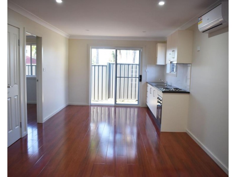 27A Roslyn Ave, Liverpool NSW 2170