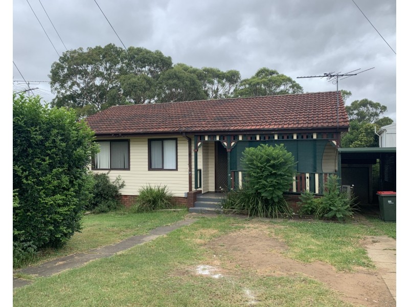67 Tumbarumba Crescent, Heckenberg NSW 2168