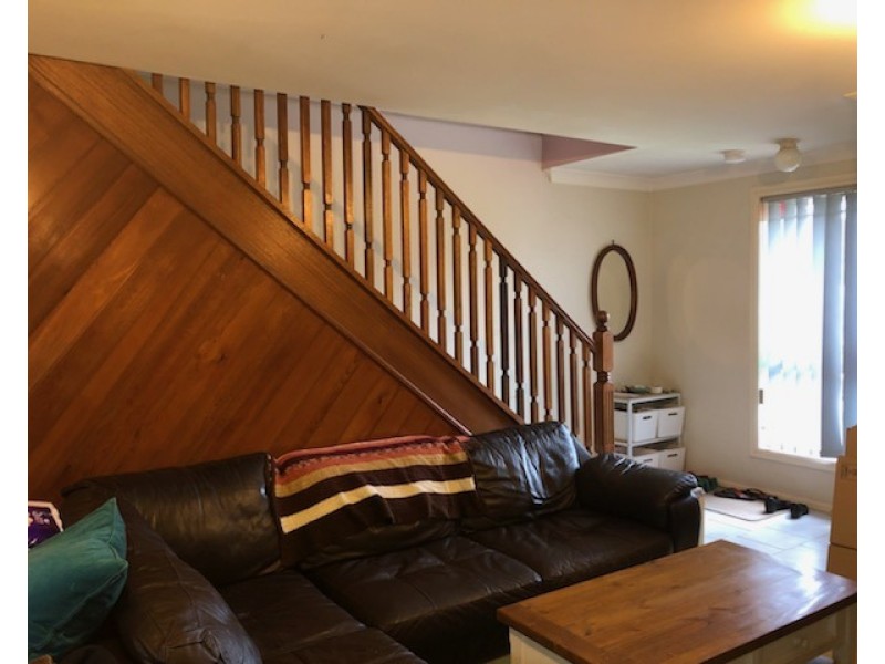 1B Bickerton Avenue, Green Valley NSW 2168