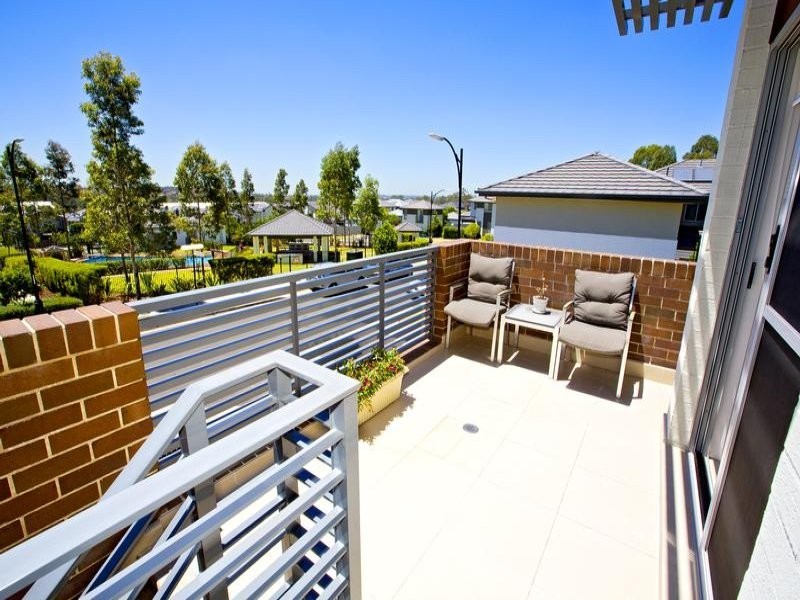 4 Connellan Avenue, Middleton Grange NSW 2171