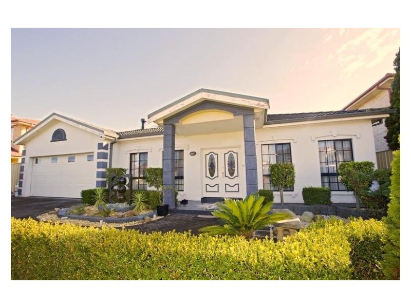 25 Greenway Drive, West Hoxton NSW 2171