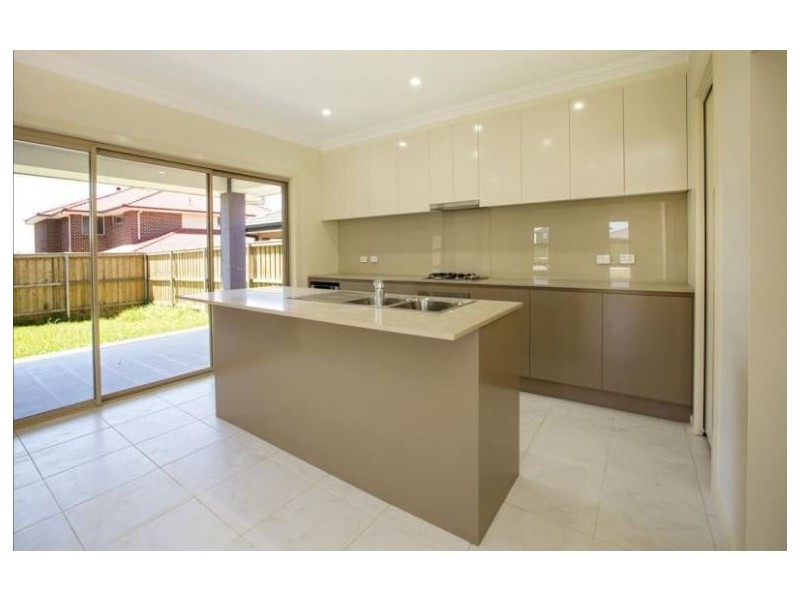 53 Graziers Way, Carnes Hill NSW 2171