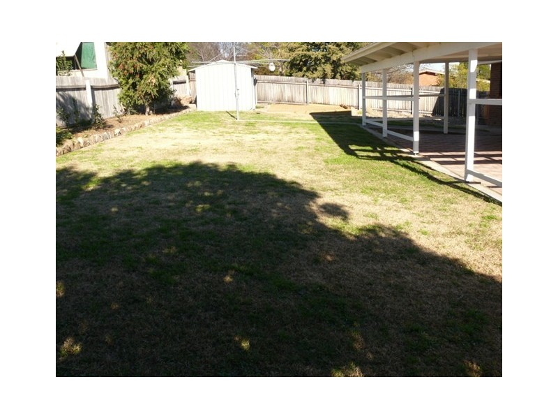 4 Dalgarno Close, Oxley ACT 2903