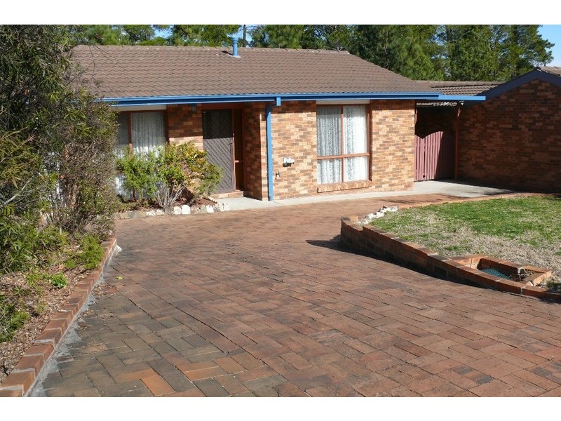 5 Dettman Close, Isaacs ACT 2607