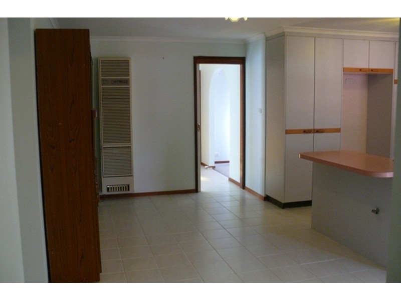 5 Dettman Close, Isaacs ACT 2607