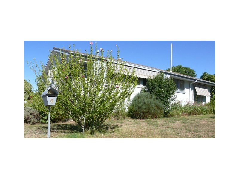 5 Alura Place, Waramanga ACT 2611