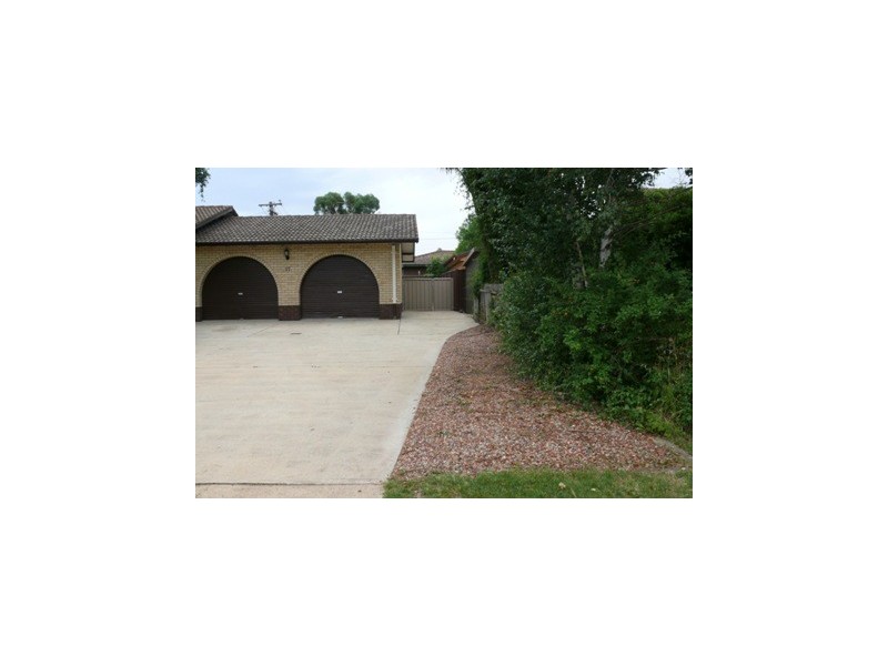 17 Castley Circuit, Kambah ACT 2902