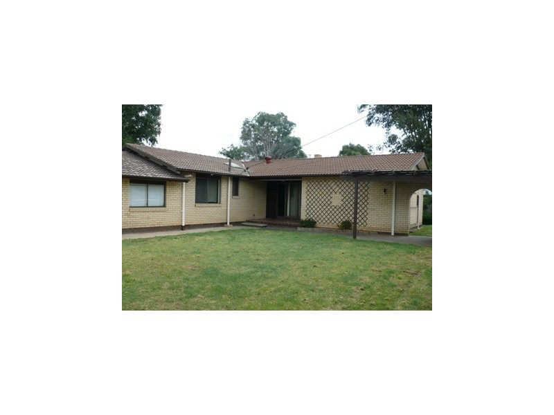 17 Castley Circuit, Kambah ACT 2902