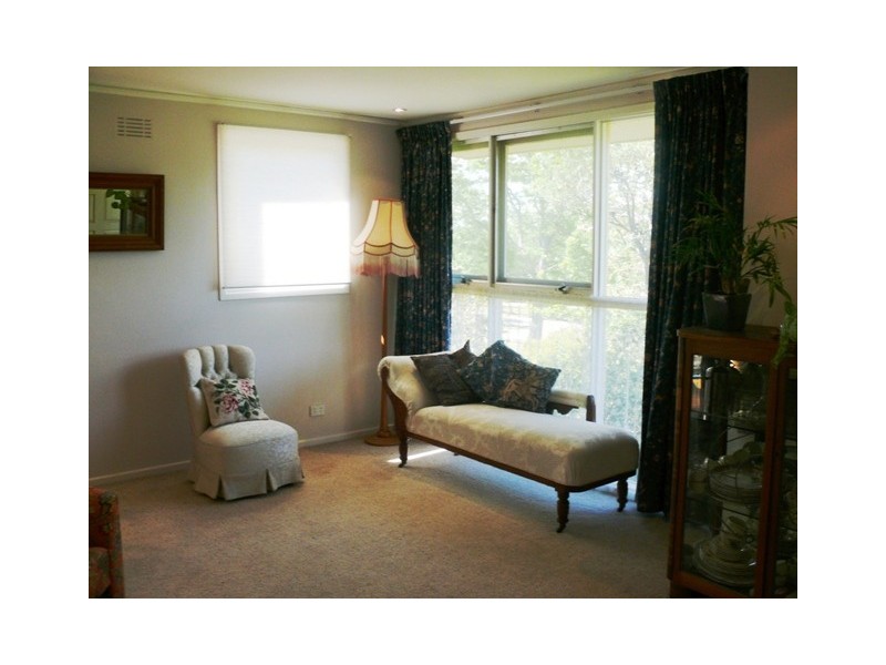 16 Howard St, Torrens ACT 2607