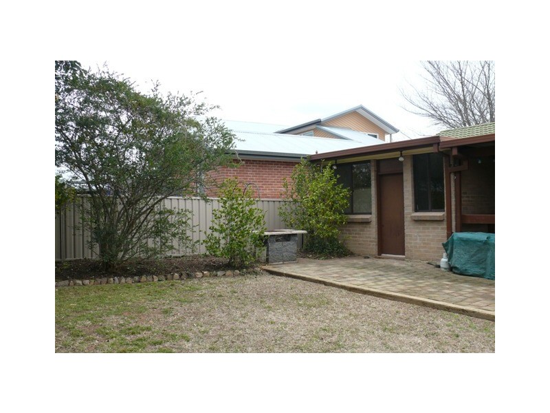 11 Gillies Street, Curtin ACT 2605