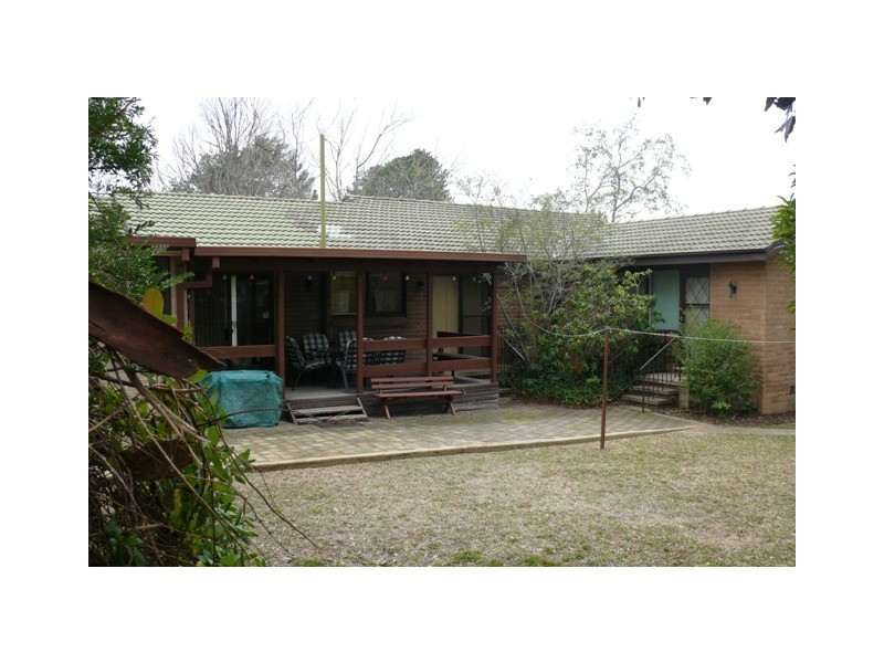 11 Gillies Street, Curtin ACT 2605